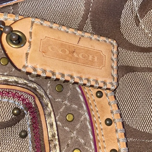 Coach handbag purse in signature C - Picture 6 of 10